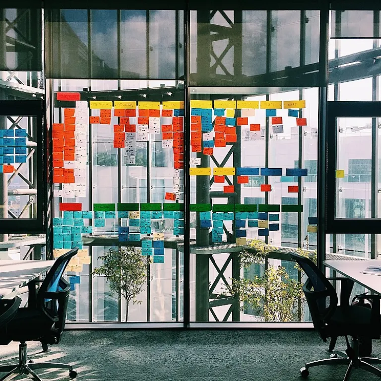 Choisir une plateforme de stockage stratégique pour transformer votre entrepôt en actif numérique